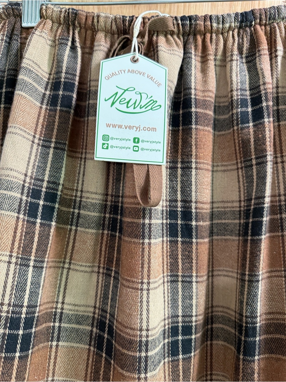 New! New In Women's Plaid Tiered Ruffle Cowgirl Rodeo Midi/Maxi Skirt Brown Sz L - Picture 3 of 10